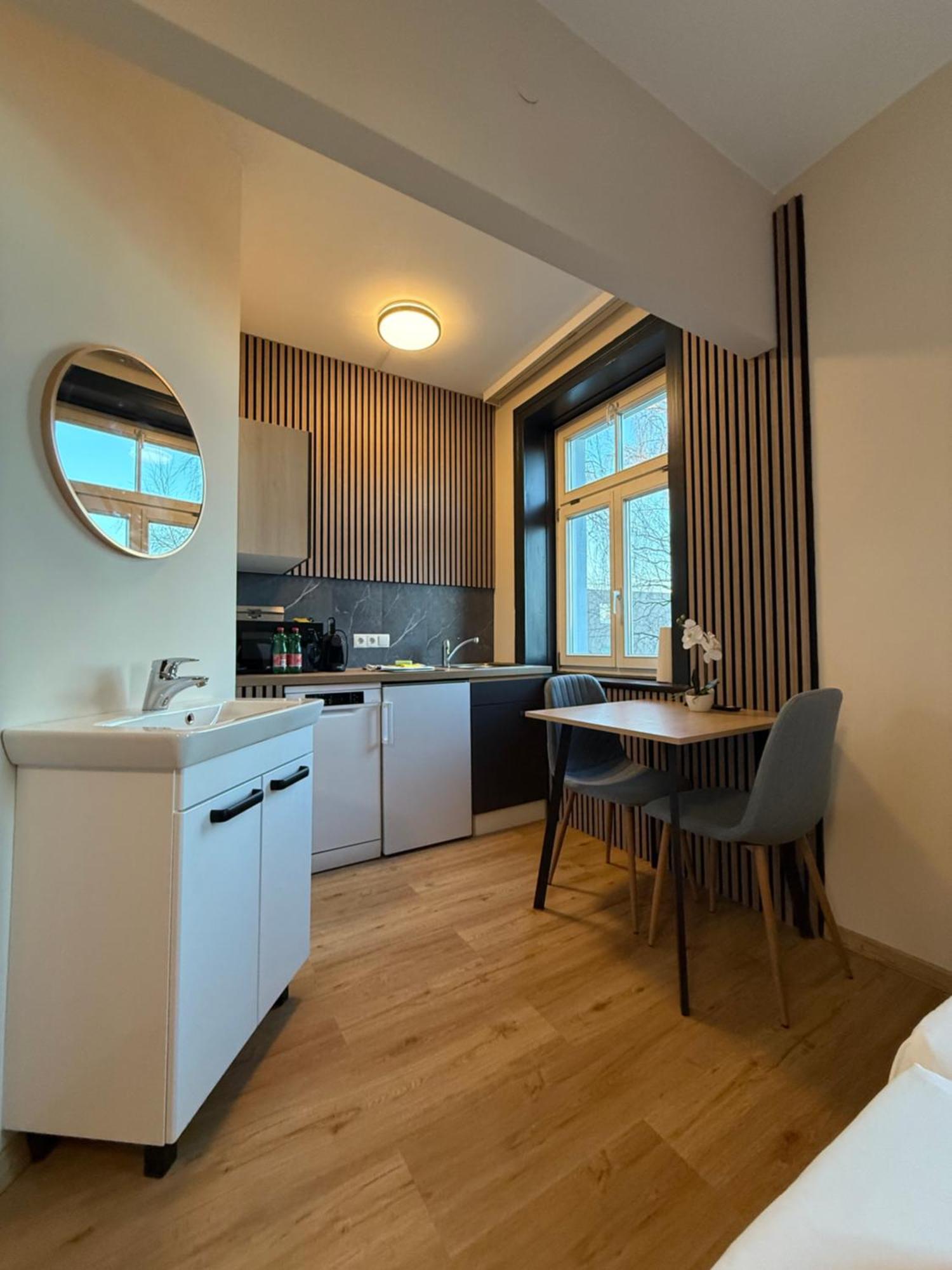 Crown Living Villa Blumenau Studios, Smarttv, Parkplatz Lustenau Eksteriør bilde